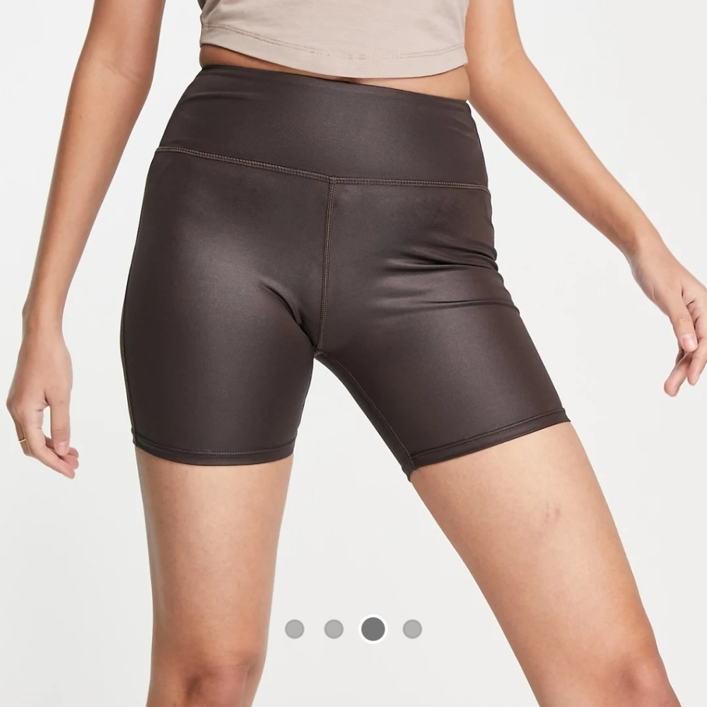 Women’s High-Waist Bike Shorts — Brown